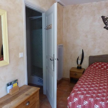 Chambre d'Hôtes L'Odalyre Moustiers-Sainte-Marie Extérieur photo