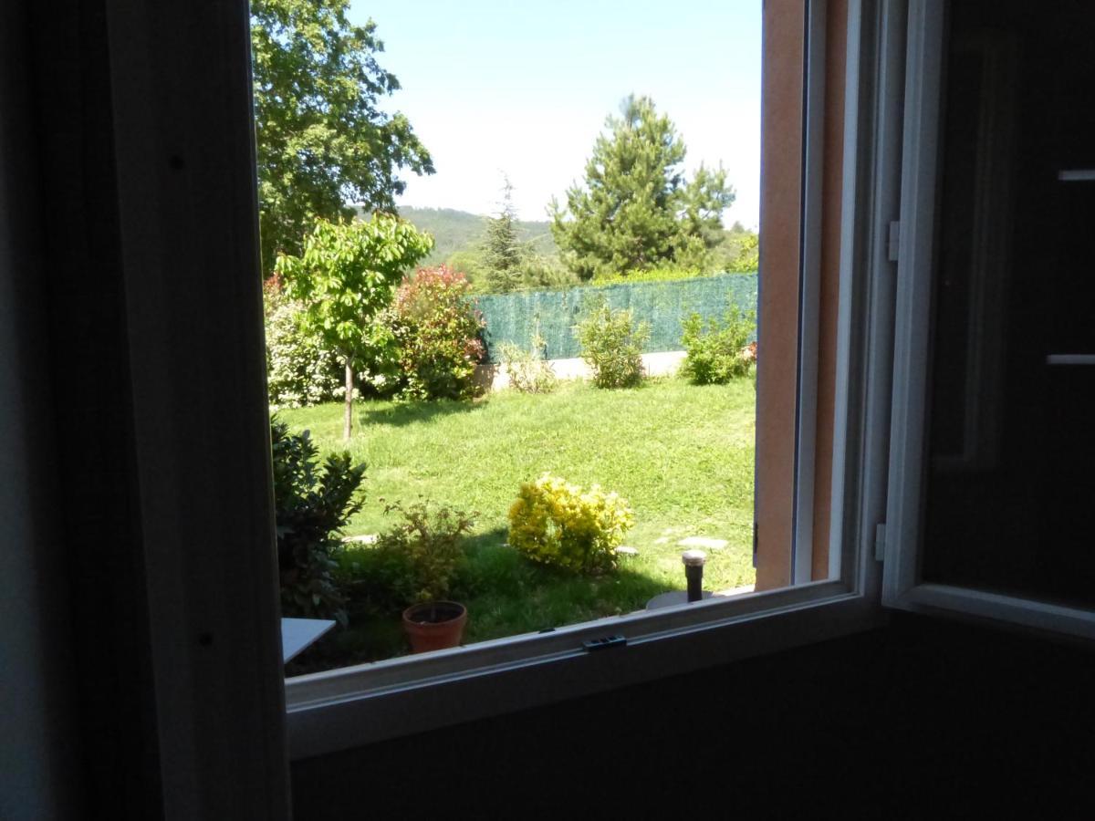 Chambre d'Hôtes L'Odalyre Moustiers-Sainte-Marie Extérieur photo